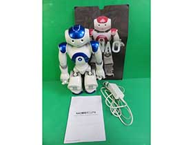 Aldebaran ヒューマノイド 自立 二足歩行ロボット NAO V5 中古